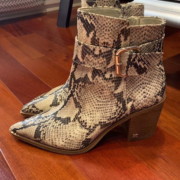 Sam Edelman snakeskin boots - Picture 3 of 7